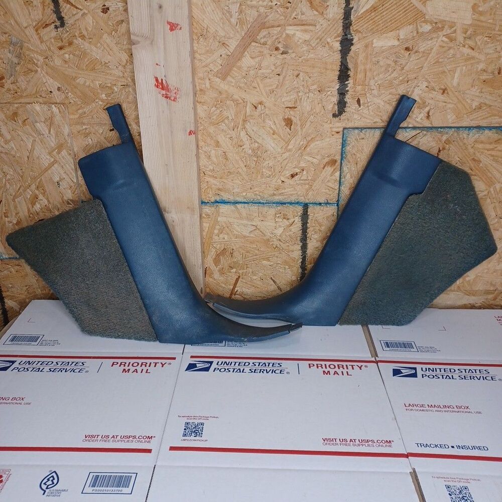 1988-1994 GMC Chevy Truck SUV OEM INTERIOR KICK PANEL TRIM SET *BLUE*